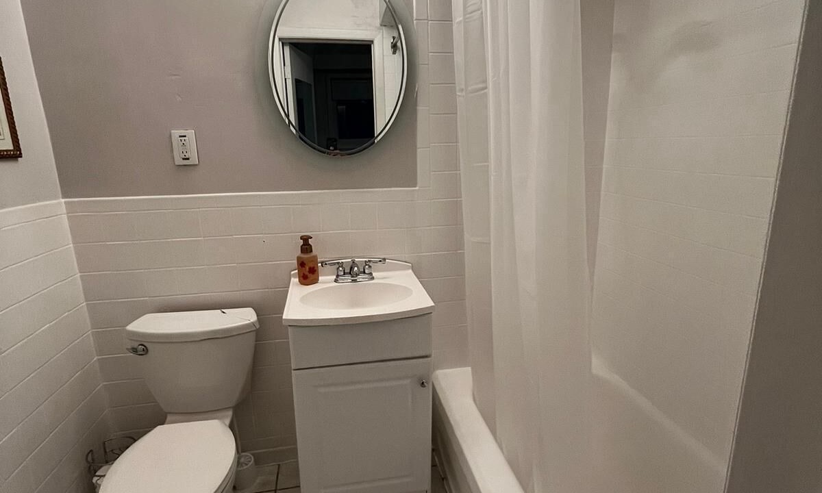 Photo of Bathroom in Bayview Woods - Steeles