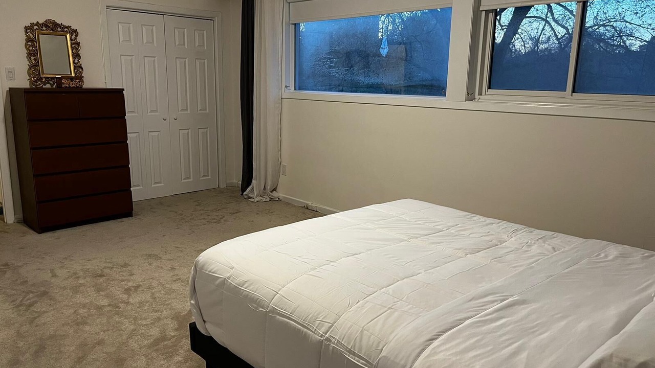 Photo of Bedroom in Bayview Woods - Steeles