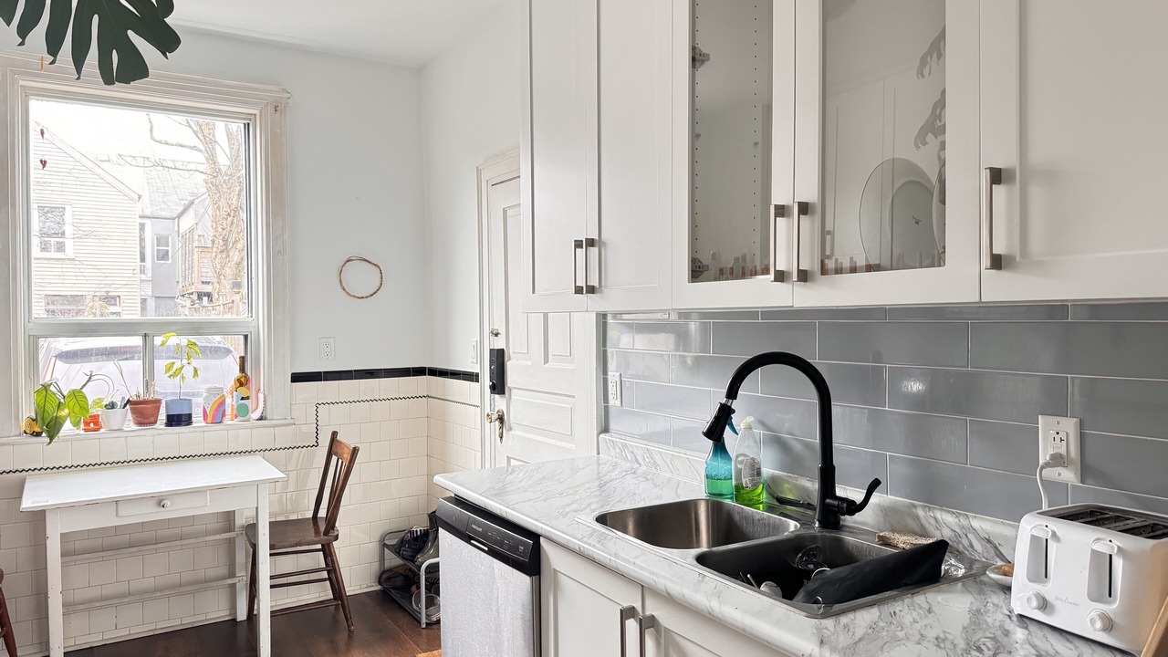 Photo of Kitchen in Trinity - Bellwoods