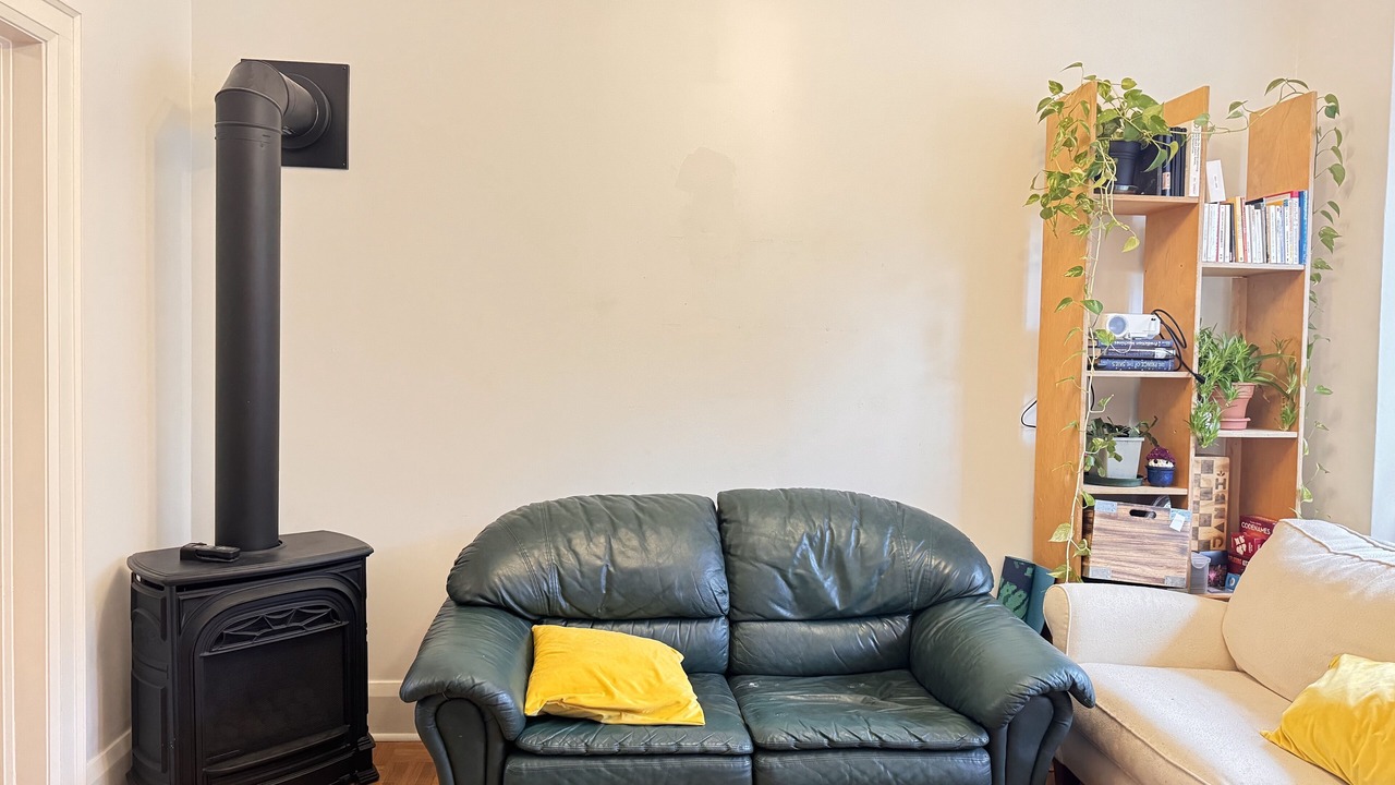 Photo of Livingroom in Trinity - Bellwoods