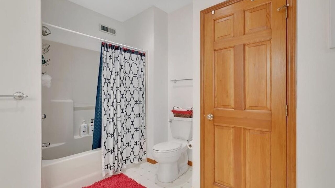 Photo of Bathroom in Spicer