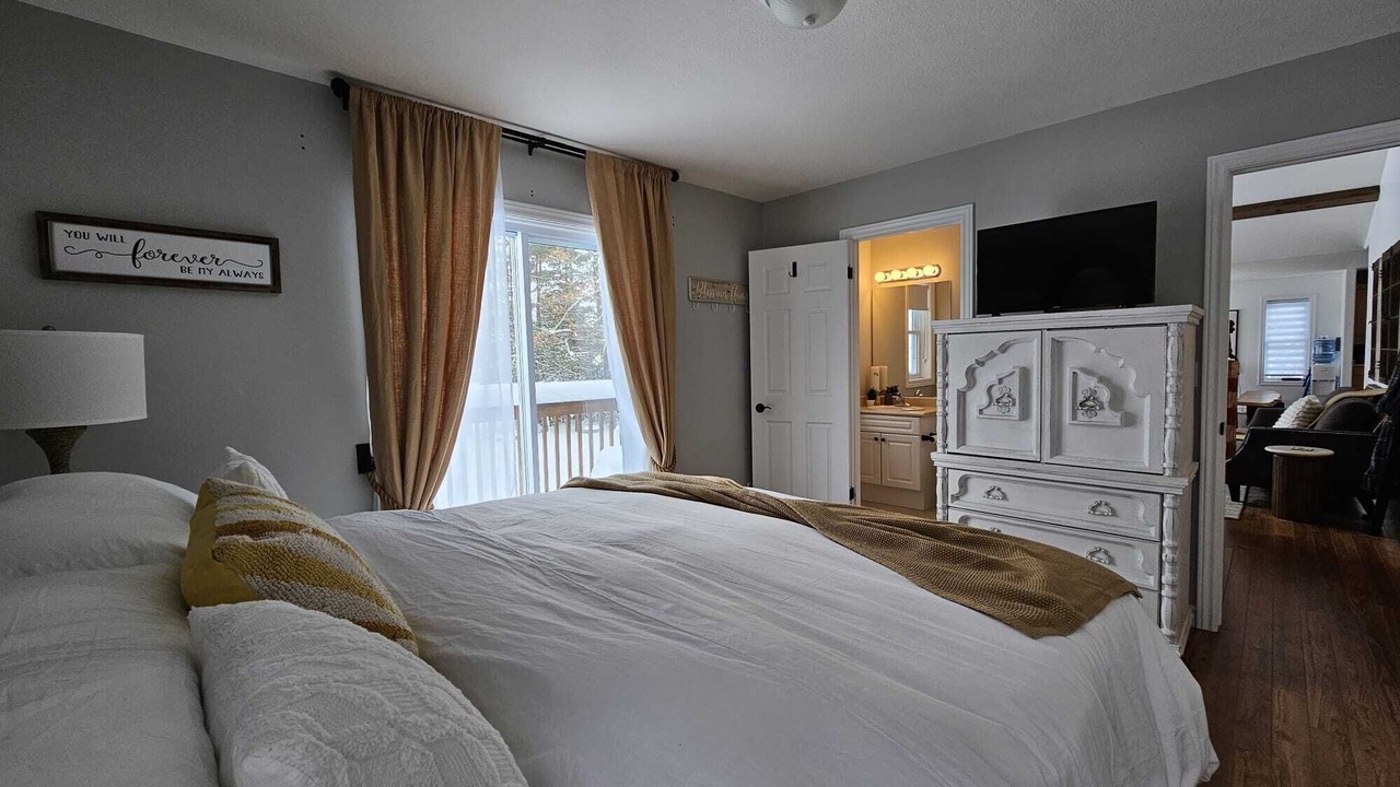 Photo of Bedroom in Bala