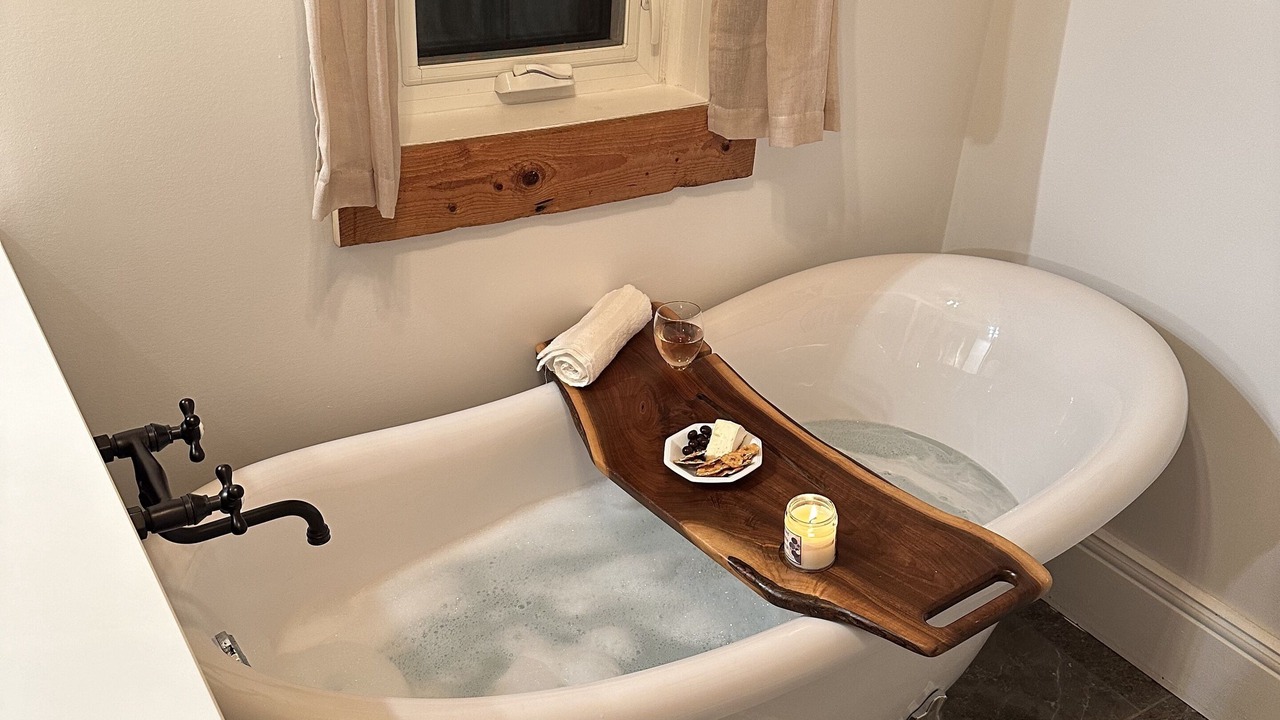 Photo of Bathroom in Oro-Medonte