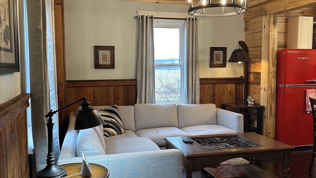 Photo of Livingroom in Oro-Medonte
