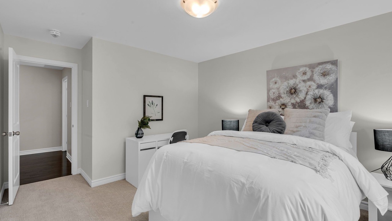 Photo of Bedroom in Ottawa Division