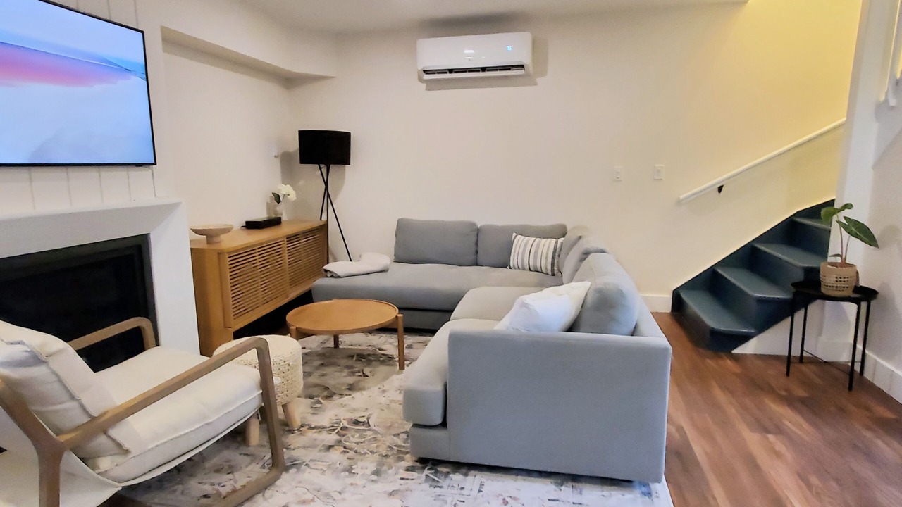Photo of Livingroom in Central Huron