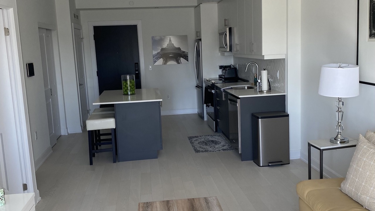 Photo of Livingroom in Oakville