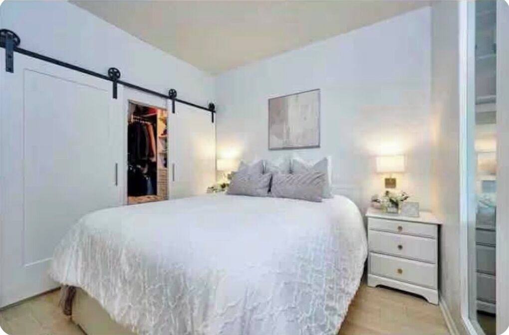 Photo of Bedroom in Bathurst Quay