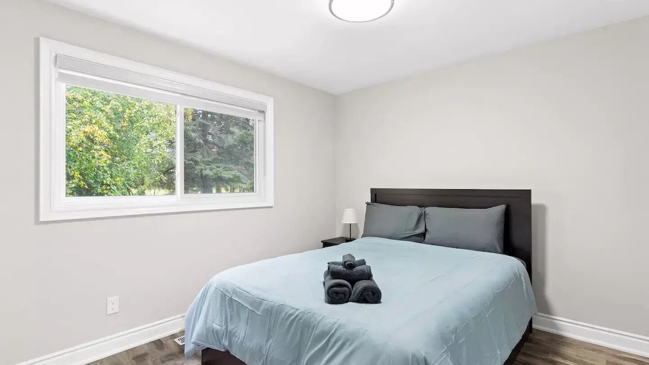 Photo of Bedroom in Caledon
