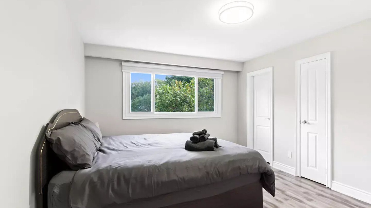 Photo of Bedroom in Caledon