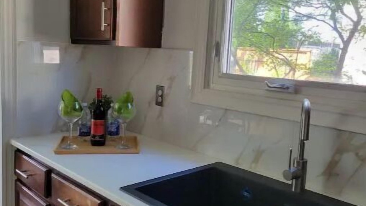 Photo of Kitchen in Erin Mills
