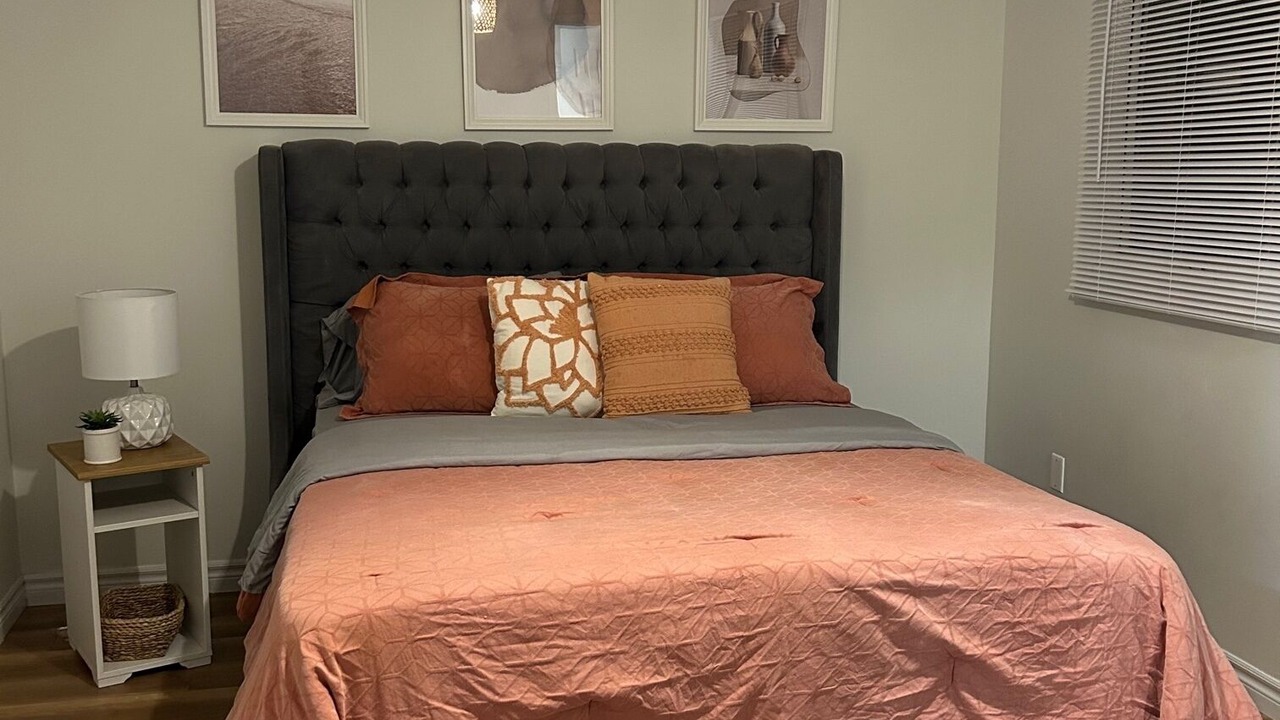Photo of Bedroom in Erin Mills