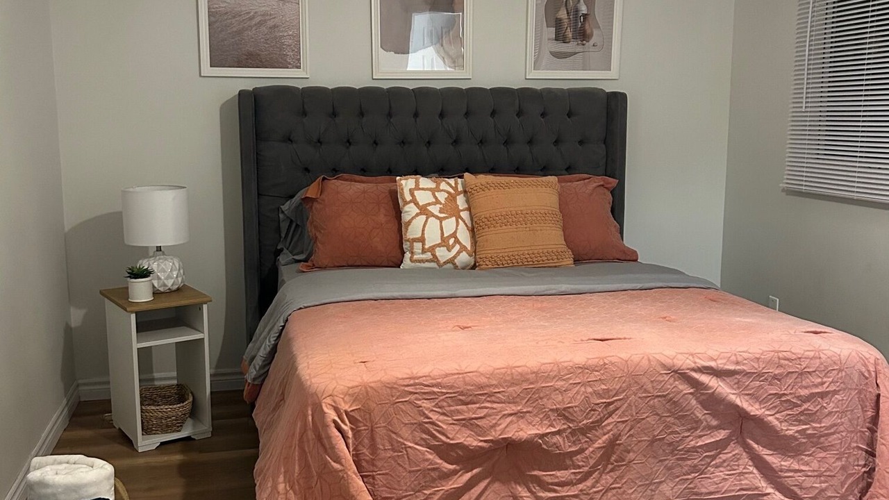 Photo of Bedroom in Erin Mills