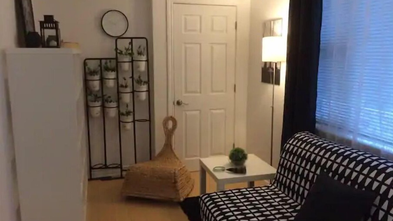 Photo of Livingroom in Port Credit