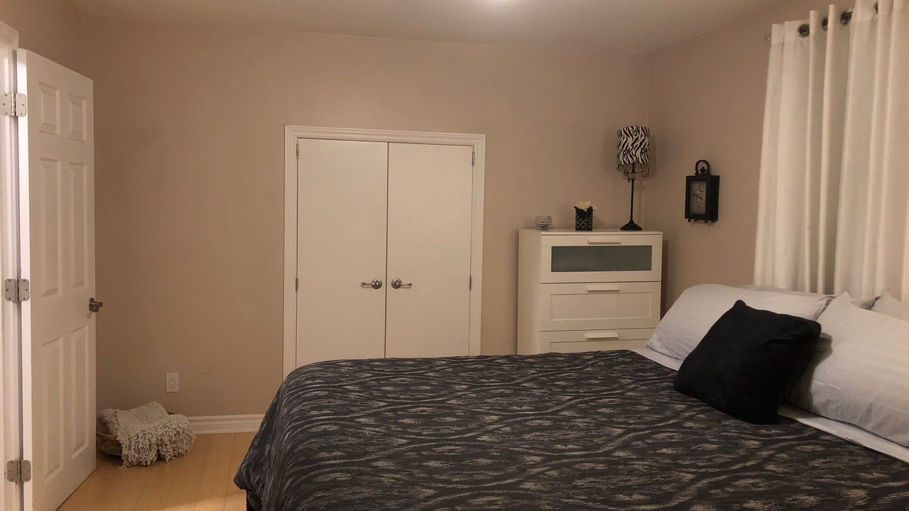 Photo of Bedroom in Port Credit