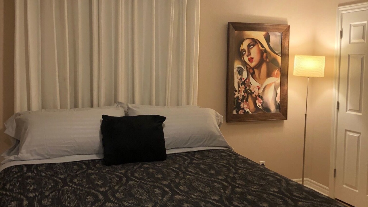 Photo of Bedroom in Port Credit