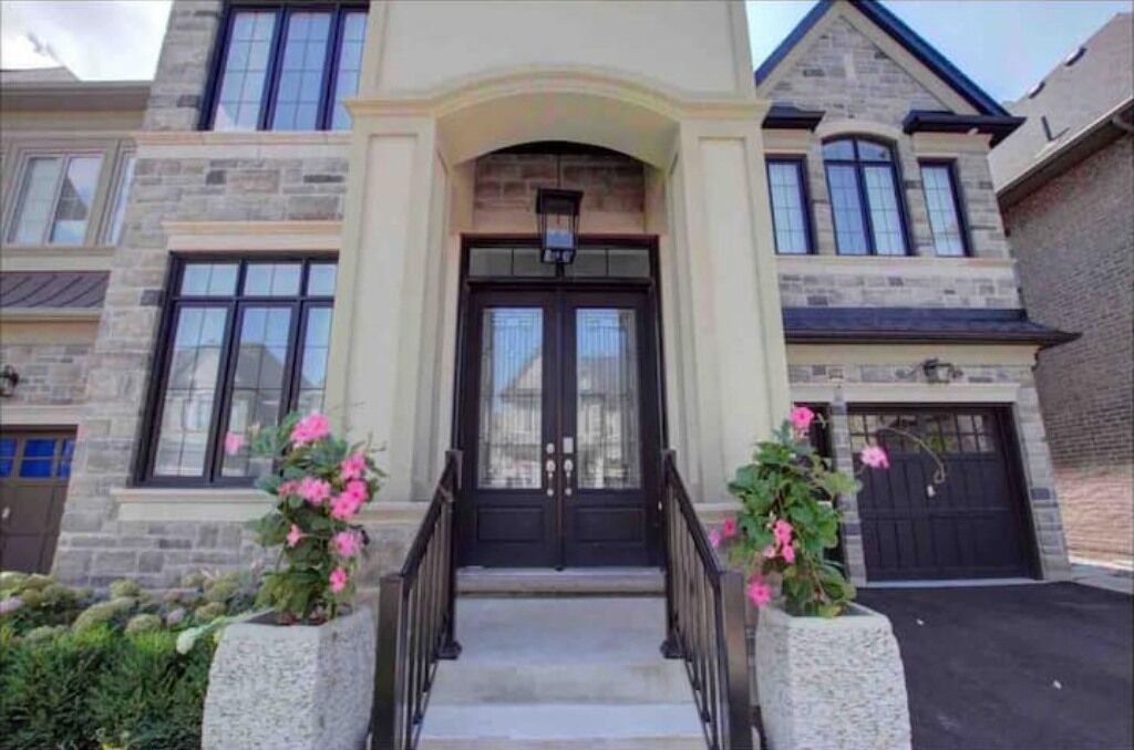 Photo of Outdoor in Oakville