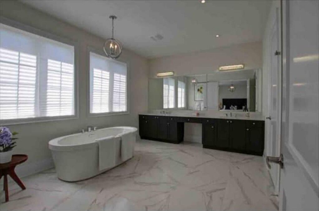 Photo of Bathroom in Oakville