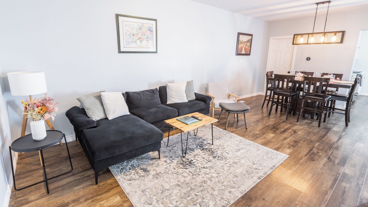 Photo of Livingroom in Algoma District