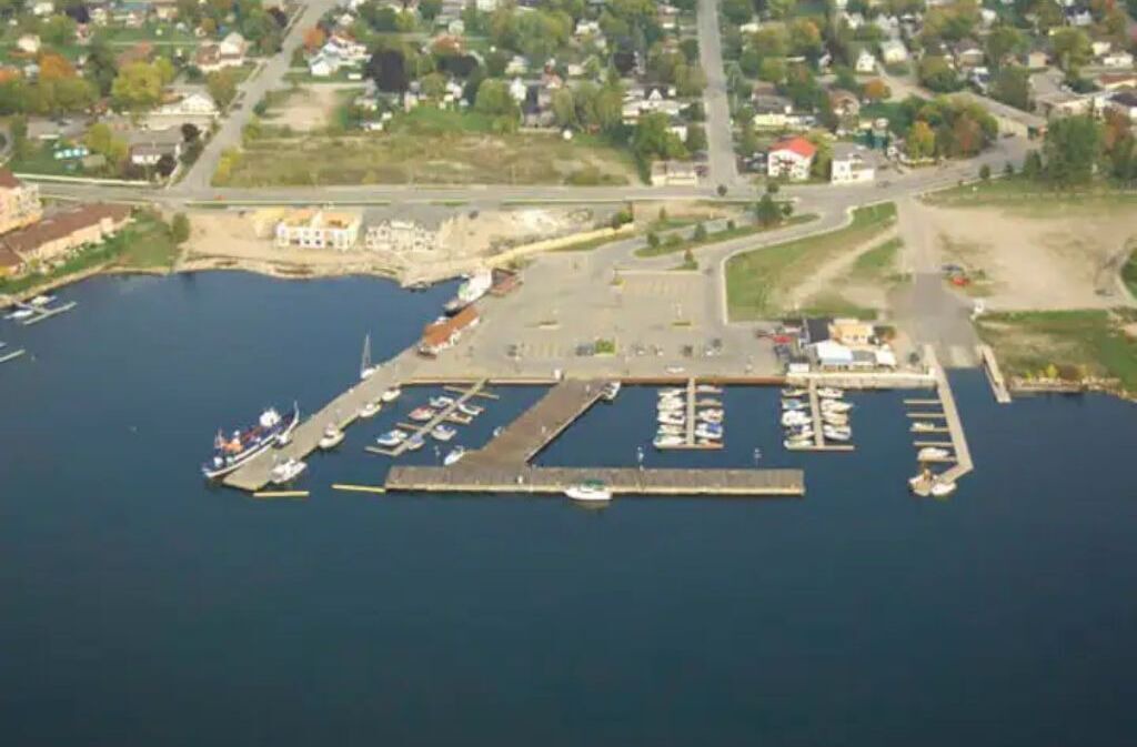 Photo of Others in Penetanguishene