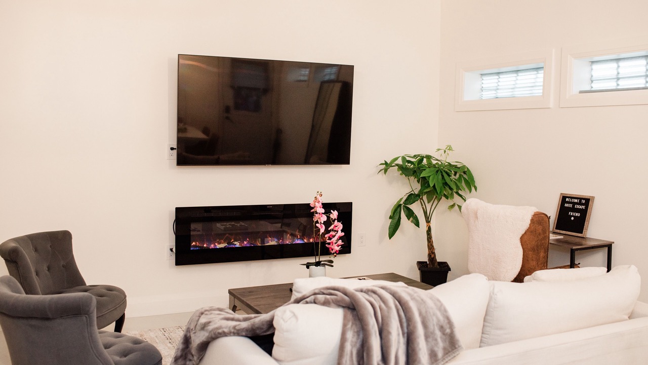 Photo of Livingroom in Pickering