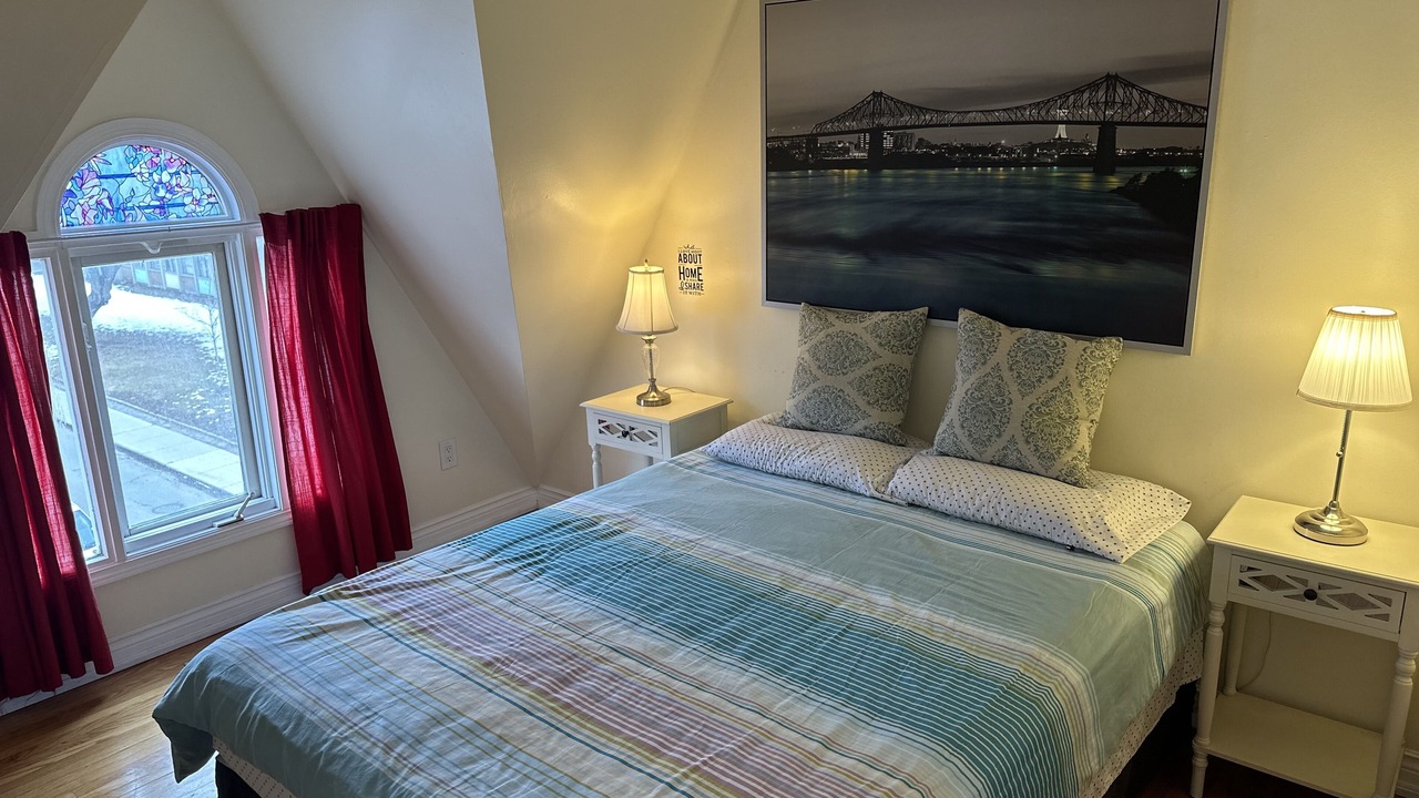 Photo of Bedroom in Upper Jarvis