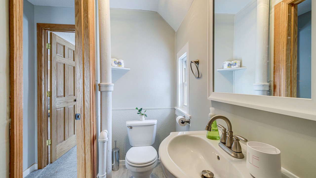 Photo of Bathroom in West Seventh