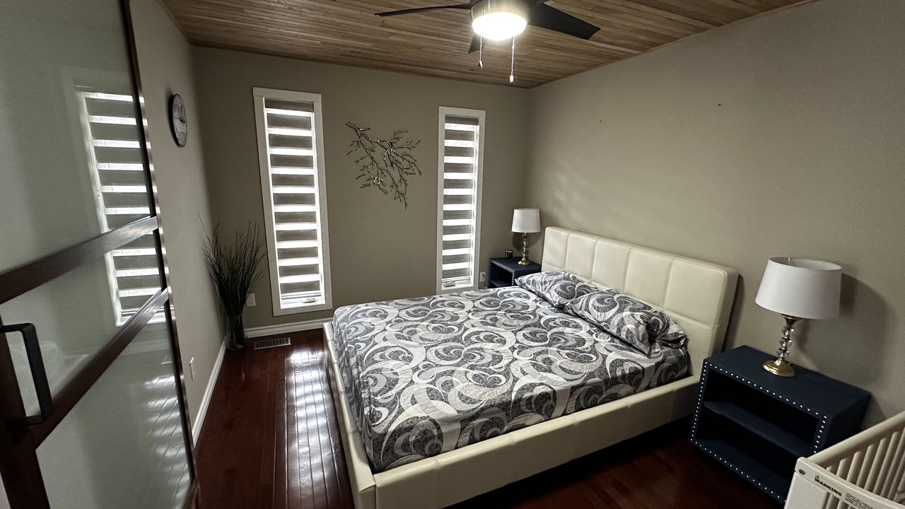 Photo of Bedroom in Bracebridge