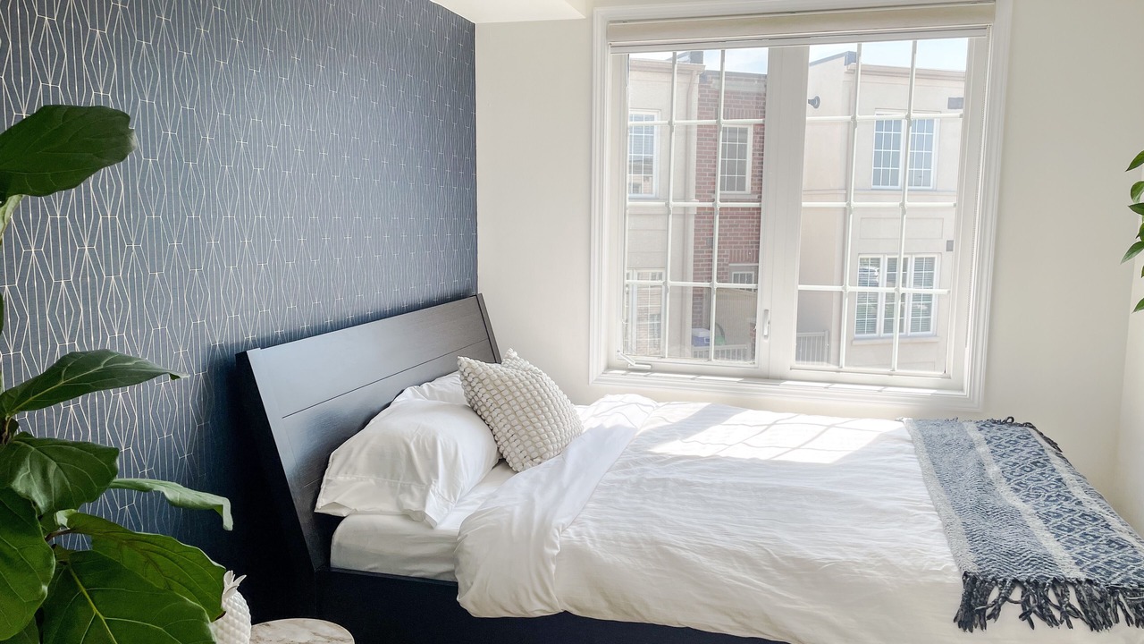 Photo of Bedroom in Rouge