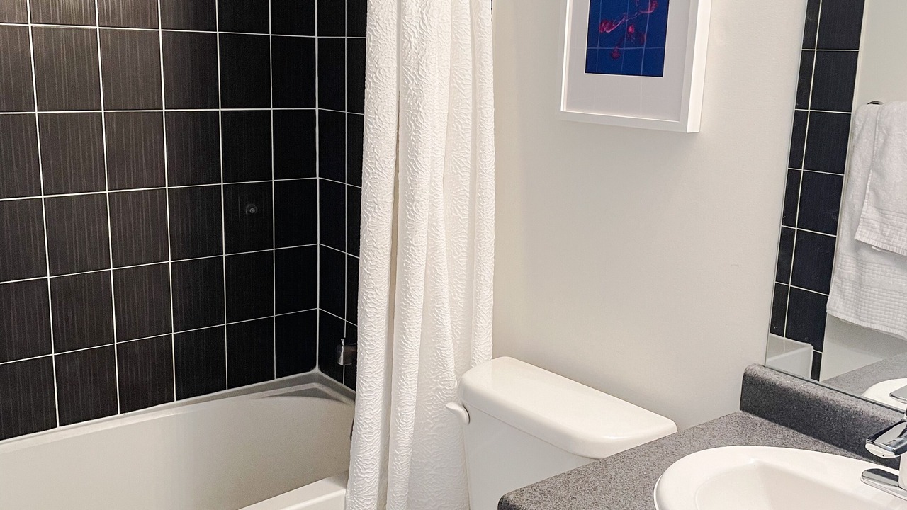 Photo of Bathroom in Rouge