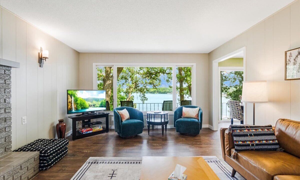 Photo of Livingroom in Spicer
