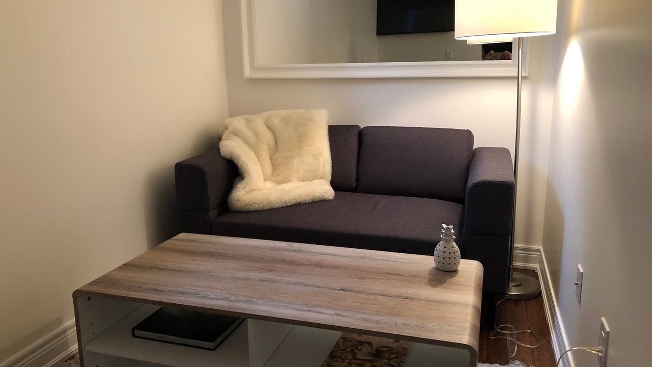 Photo of Livingroom in Oakville