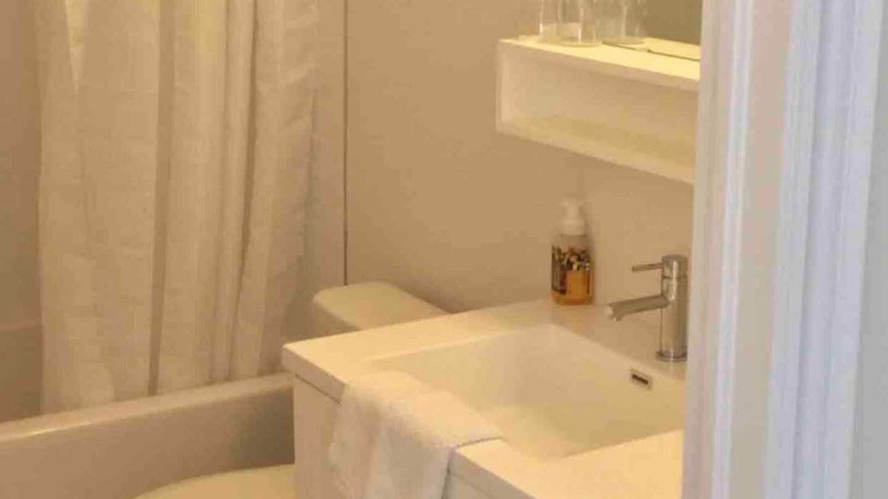 Photo of Bathroom in Oakville
