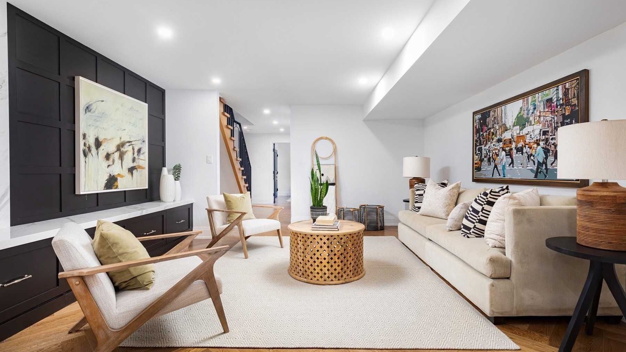 Photo of Livingroom in Little Italy