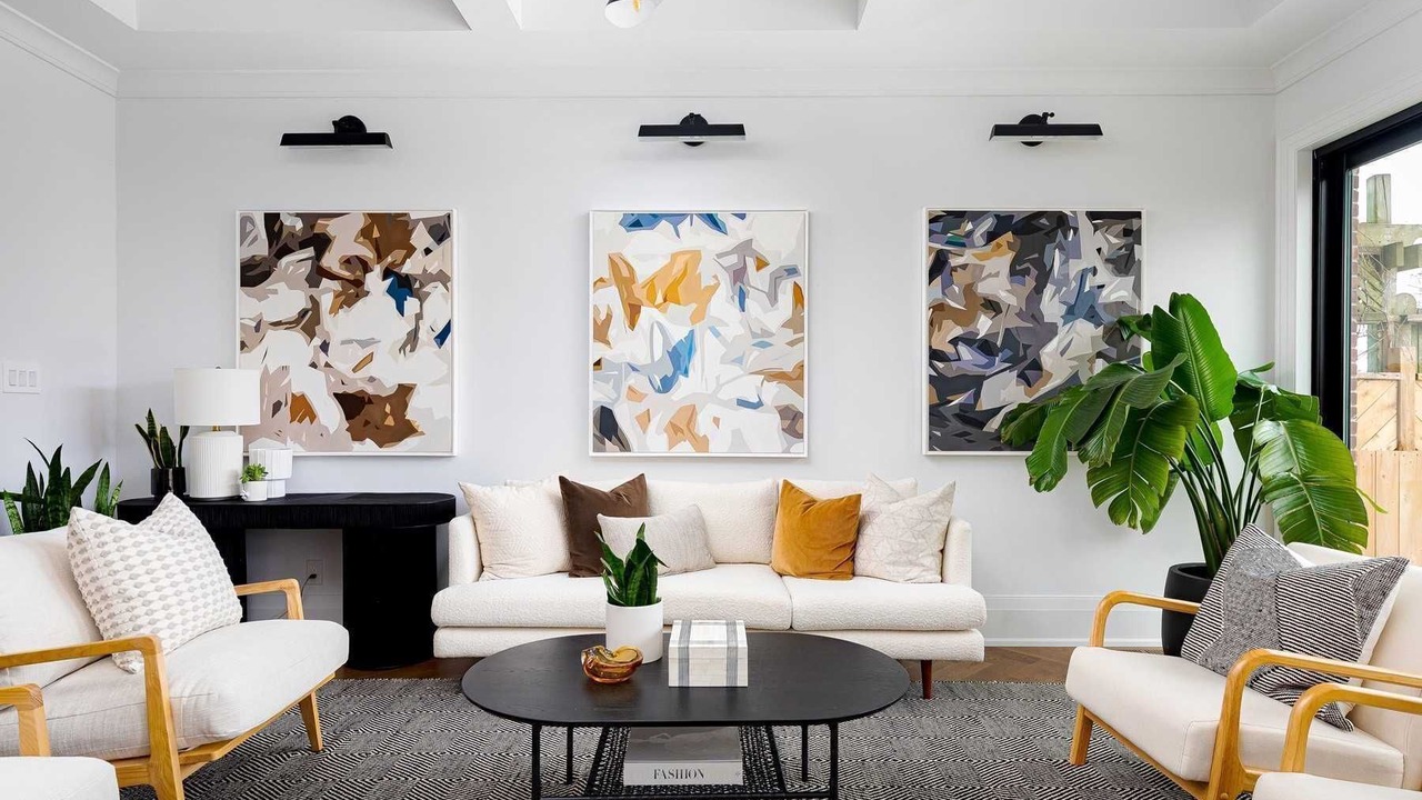 Photo of Livingroom in Little Italy