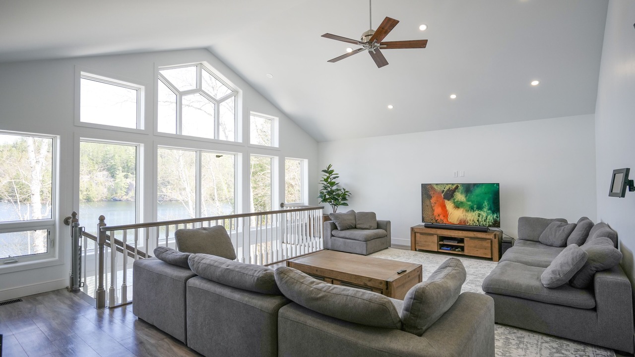 Photo of Livingroom in Faraday