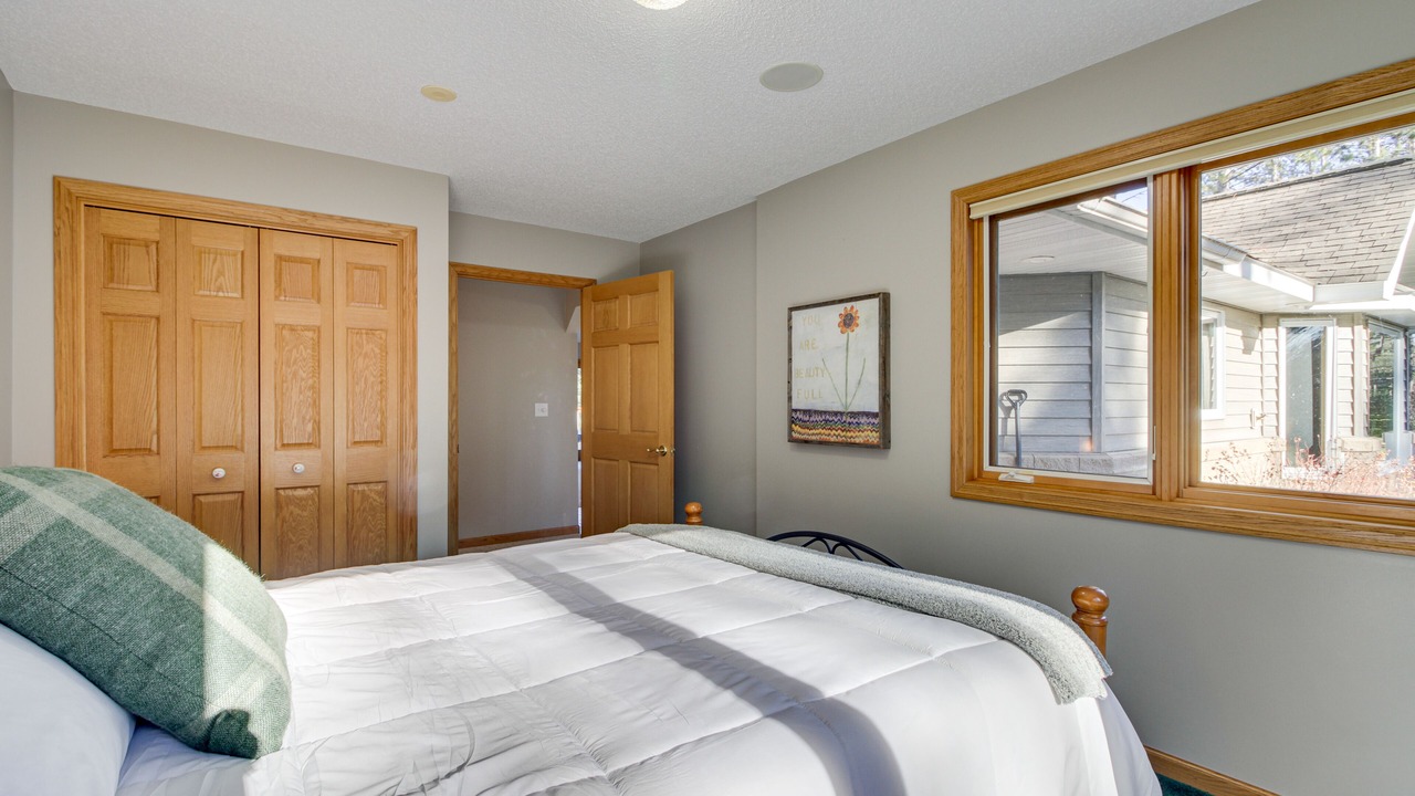 Photo of Bedroom in Hibbing