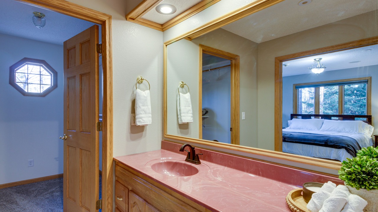 Photo of Bathroom in Hibbing