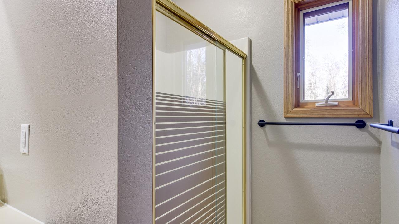 Photo of Bathroom in Hibbing