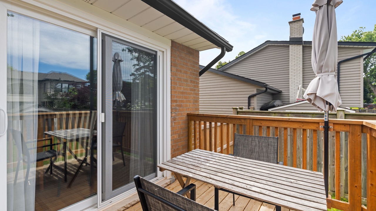 Photo of Outdoor in Clarkson-Lorne Park