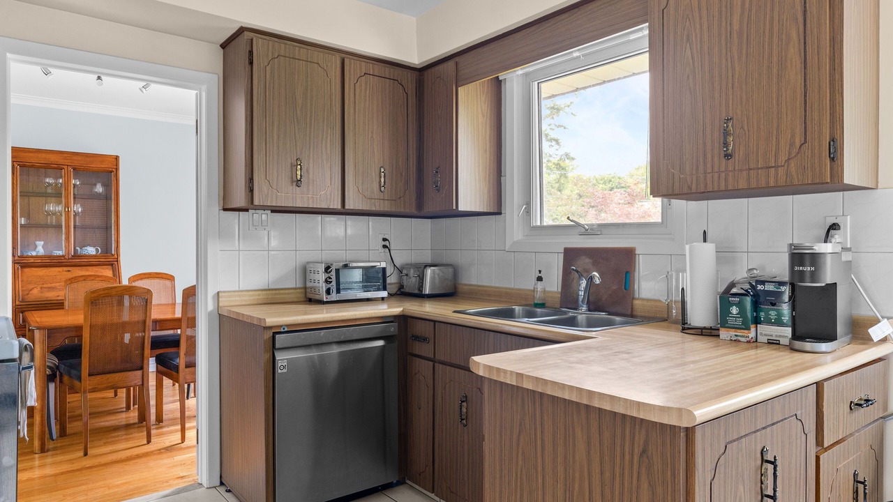 Photo of Kitchen in Clarkson-Lorne Park