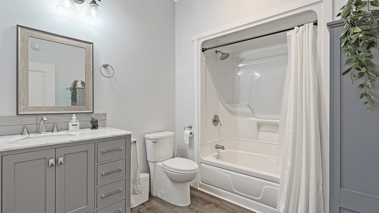 Photo of Bathroom in Faraday