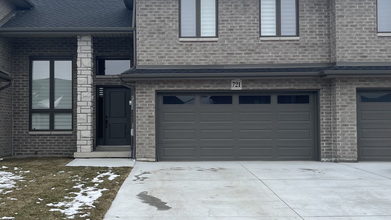 Photo of Outdoor in Lakeshore