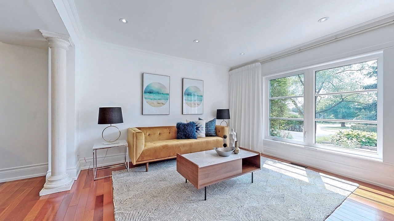 Photo of Livingroom in Toronto
