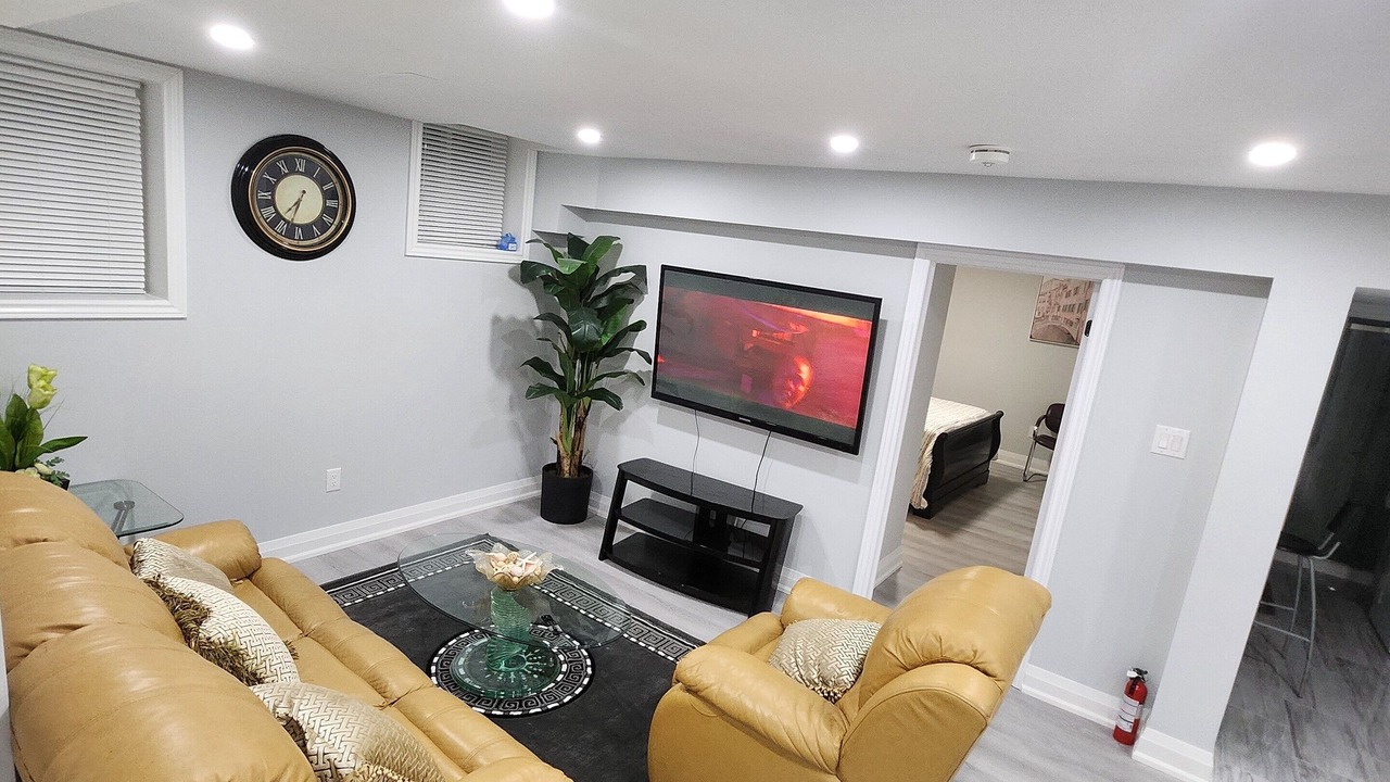 Photo of Livingroom in Caledon