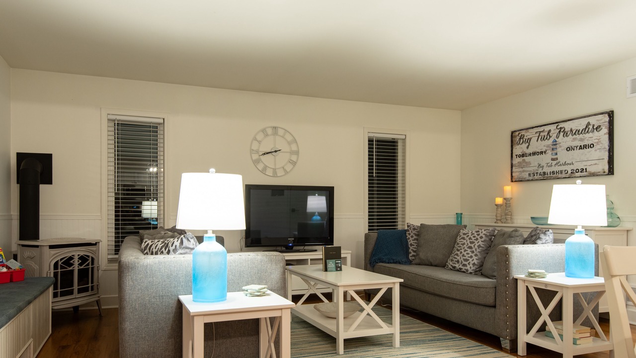 Photo of Livingroom in Tobermory