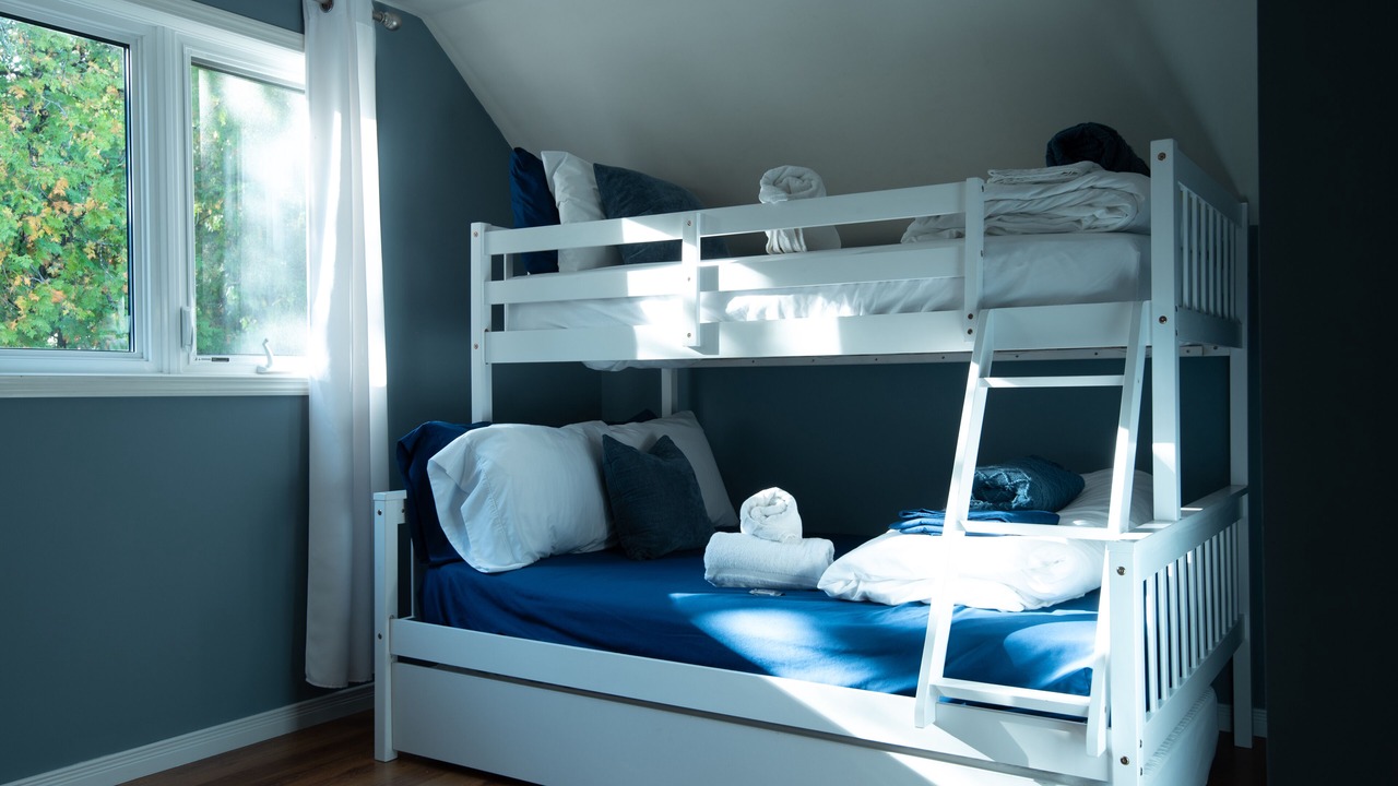 Photo of Bedroom in Tobermory