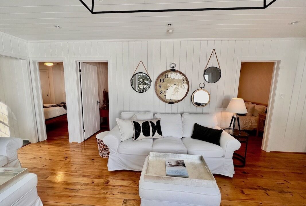 Photo of Livingroom in North Kawartha