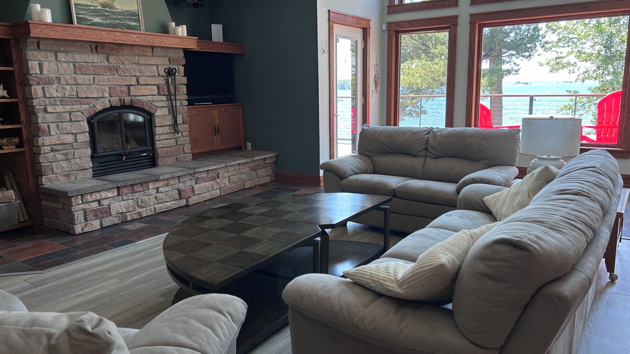 Photo of Livingroom in Algoma District