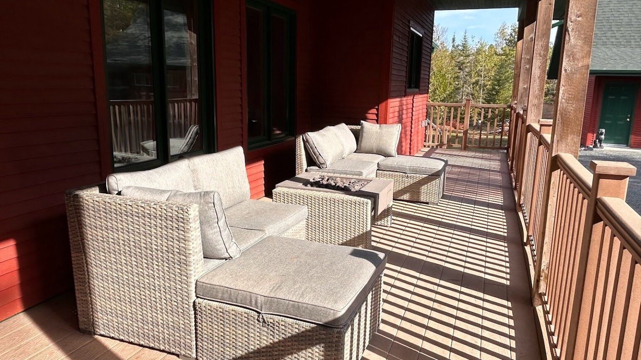 Photo of Patio Balcony in Algoma District